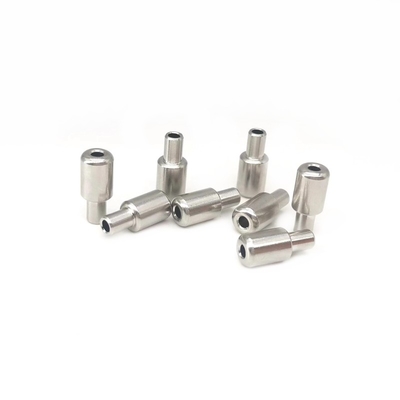 Traitement de l'étiquette de la couronne en acier inoxydable creux, bloc de configuration de rivets électrique, contrepoids électrique, bloc de fer