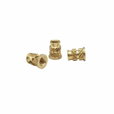 Fabrique en gros de cuivre personnalisé Noix grillée à travers le trou Noix grillée de cuivre Insert de cuivre Fleur mère