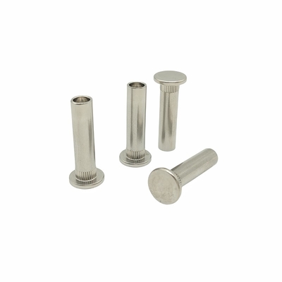 Résistant aux éclaboussures de sel en acier inoxydable Tête plate Rivets semi-hollow Rivets en acier inoxydable Rivets dentelés Rivets à pression