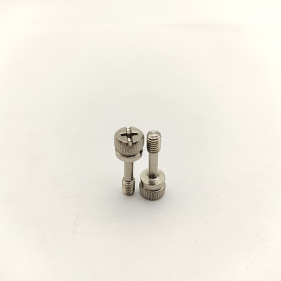 Vis A4 moletées captives 316 SS Combo Phillips/Fente Équipement médical et de laboratoire Facile à nettoyer