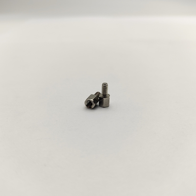 Entretoises hexagonales industrielles SS316/Laiton usinées CNC, filetages personnalisés