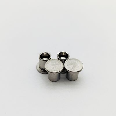 304 Rivets semi-tubulaires en acier inoxydable à tête plate DIN 7340 M3-M8