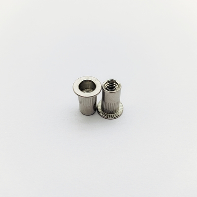 316 Noix de rivets en acier inoxydable M6-M12 pour résistance aux vibrations