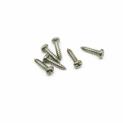 Vis auto-fileteuses d'acier inoxydable pour le métal, solides solubles Pan Head Self Tapping Screw