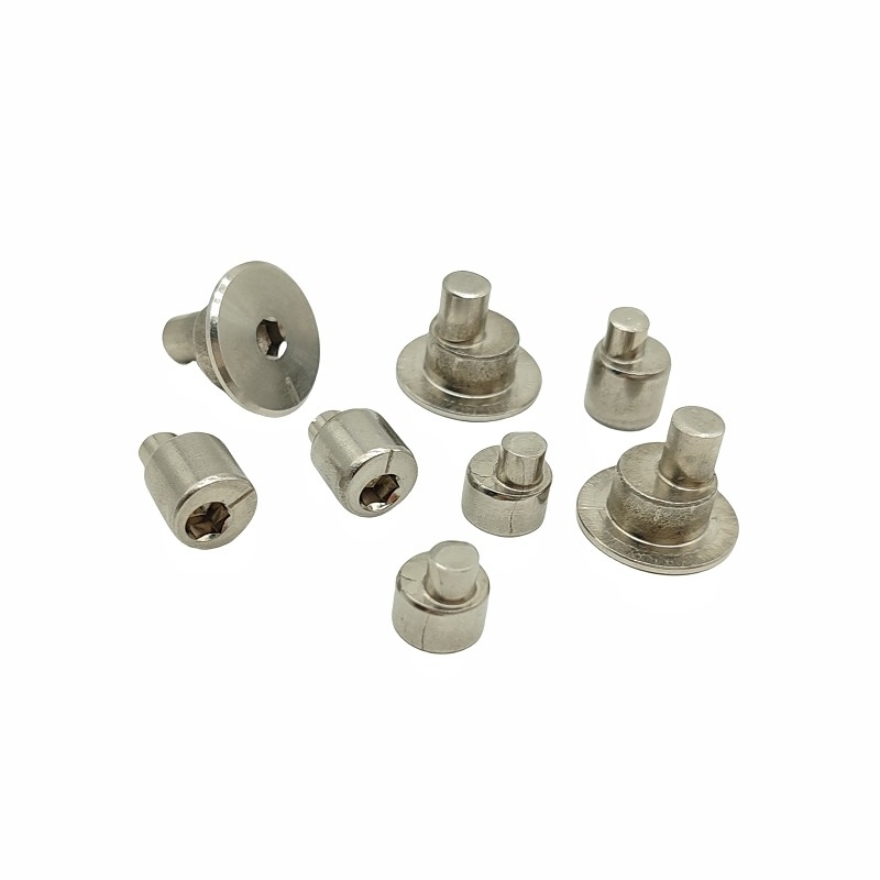 Épingles de verrouillage excentriques moulées à froid en acier au carbone et en acier inoxydable Solution OEM / ODM personnalisée