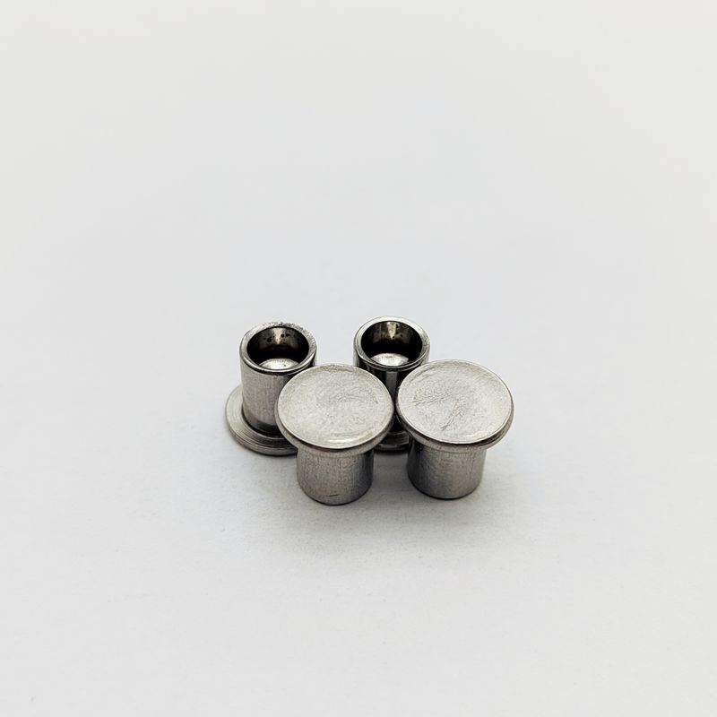 304 Rivets semi-tubulaires en acier inoxydable à tête plate DIN 7340 M3-M8
