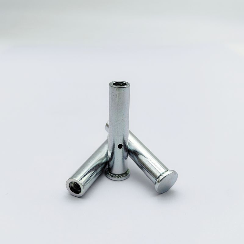 Écrou à riveter à tête plate en acier inoxydable M3-M8 zingué