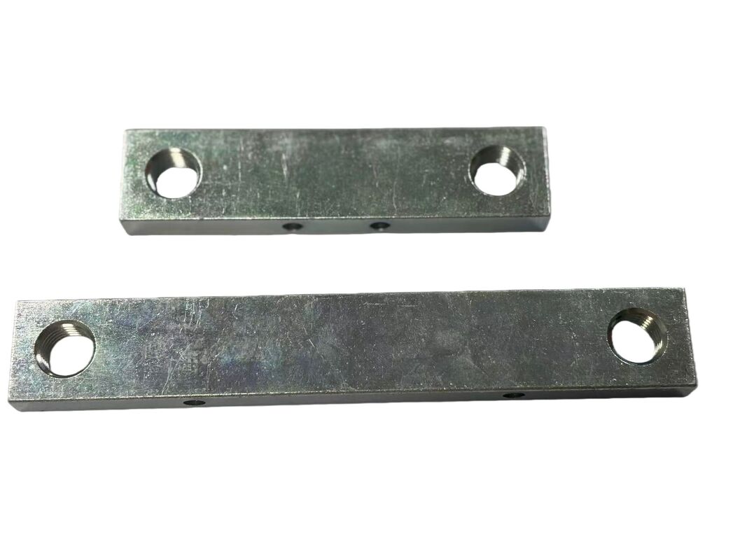 Services d'oxydation de tôles métalliques à base d'anode utilisant des fraiseuses et des machines de traitement pour la précision et la métallurgie