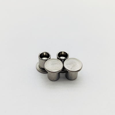 304 Rivets semi-tubulaires en acier inoxydable à tête plate DIN 7340 M3-M8