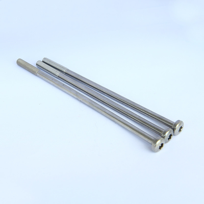 Vis de support DIN571 extra-longues pour le titre froid du moteur M6x150 M6x135
